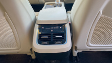 Volvo XC90 2.0 B5P Plus Edition Dark 5dr AWD Geartronic Petrol Estate